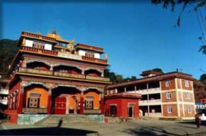 Tharpa-choling-monastery